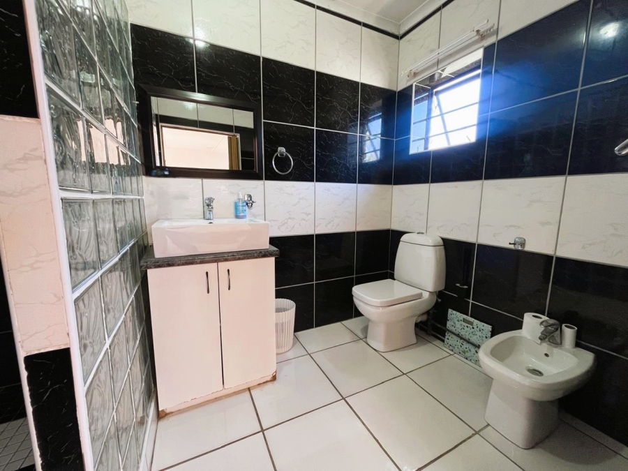 3 Bedroom Property for Sale in Gonubie Eastern Cape